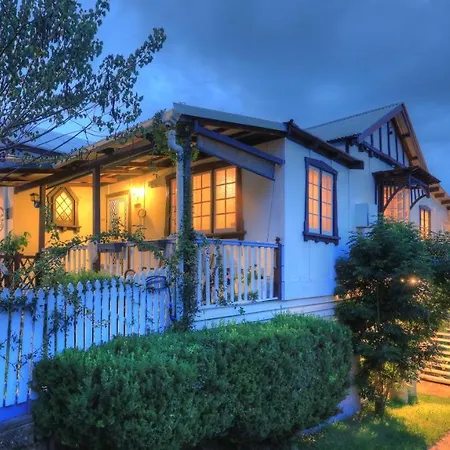 Andavine House - Bed & Breakfast-2